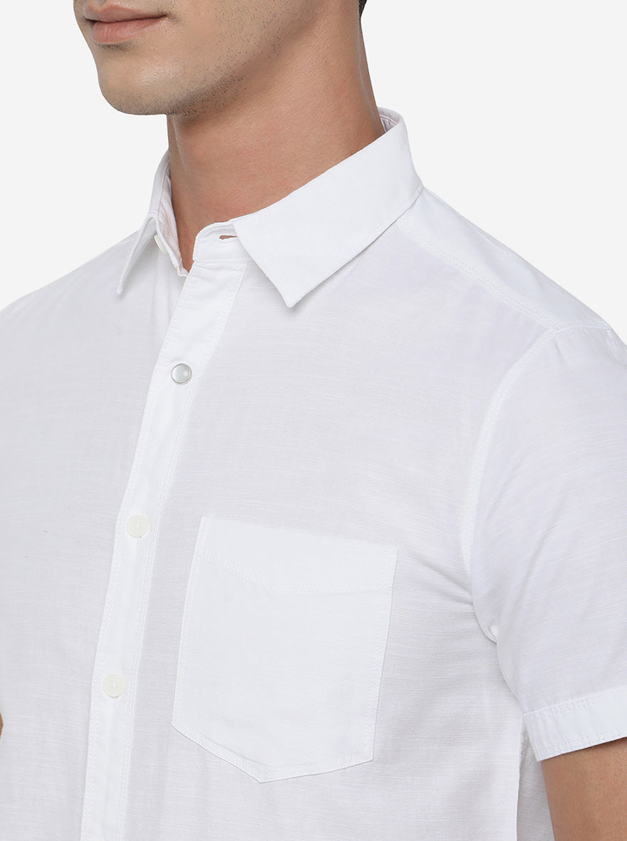 White Solid Slim Fit Semi Casual Shirt | Pehervi