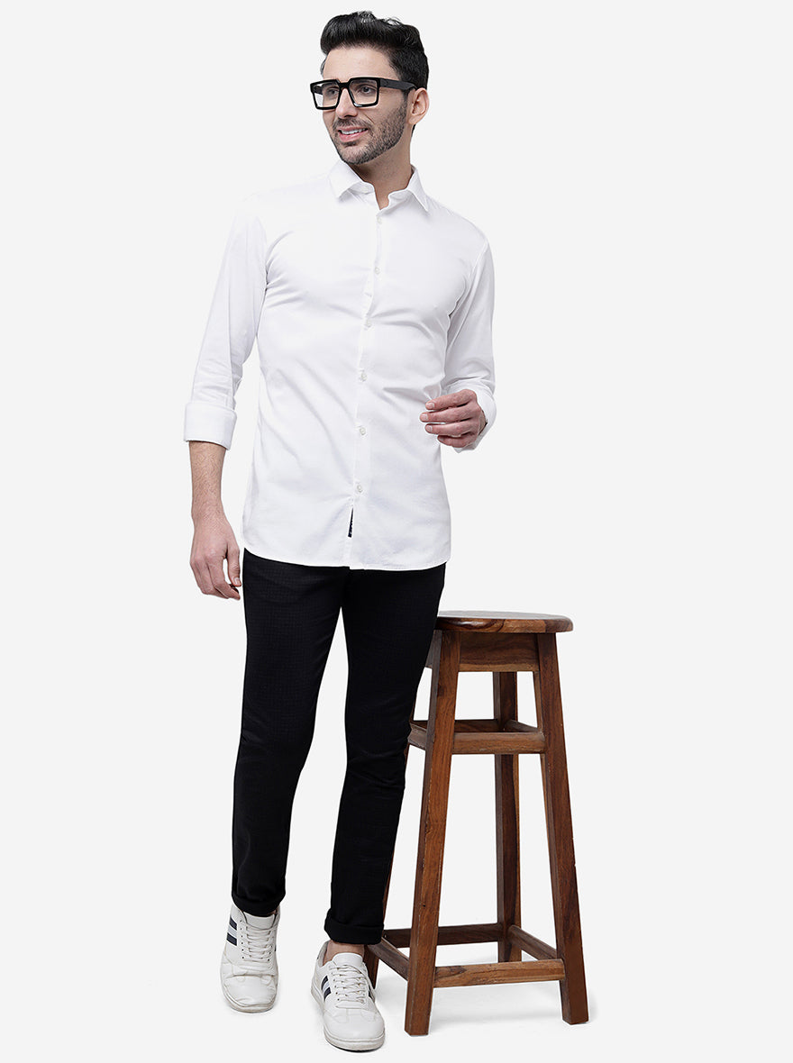 White Solid Slim Fit Semi Casual Shirt | Pehervi