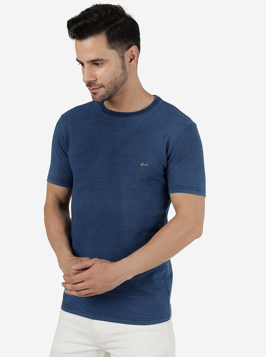 Navy Blue Solid Slim Fit T-Shirt | pehervi