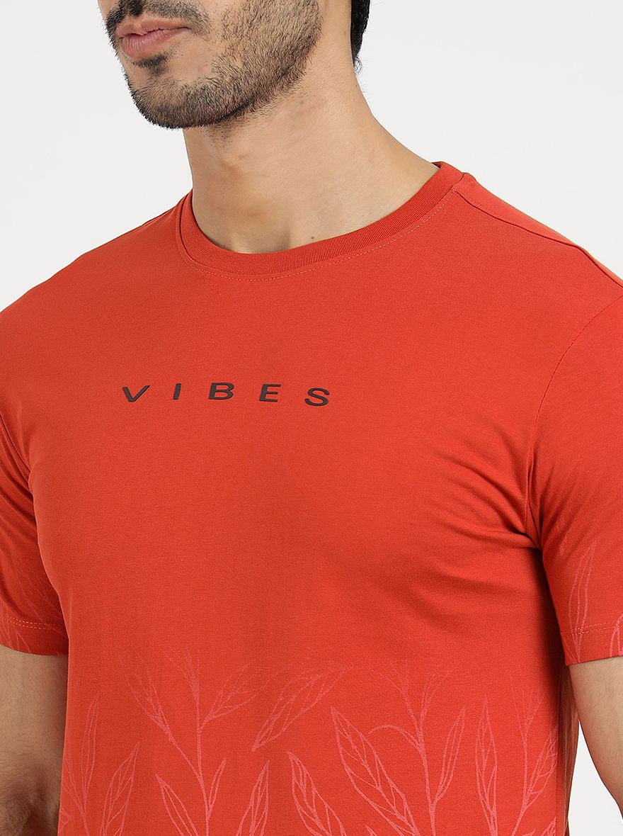 Red Printed Slim Fit T-Shirt | pehervi