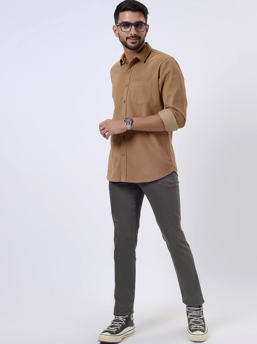 Khaki Solid Slim Fit Casual Shirt | pehervi
