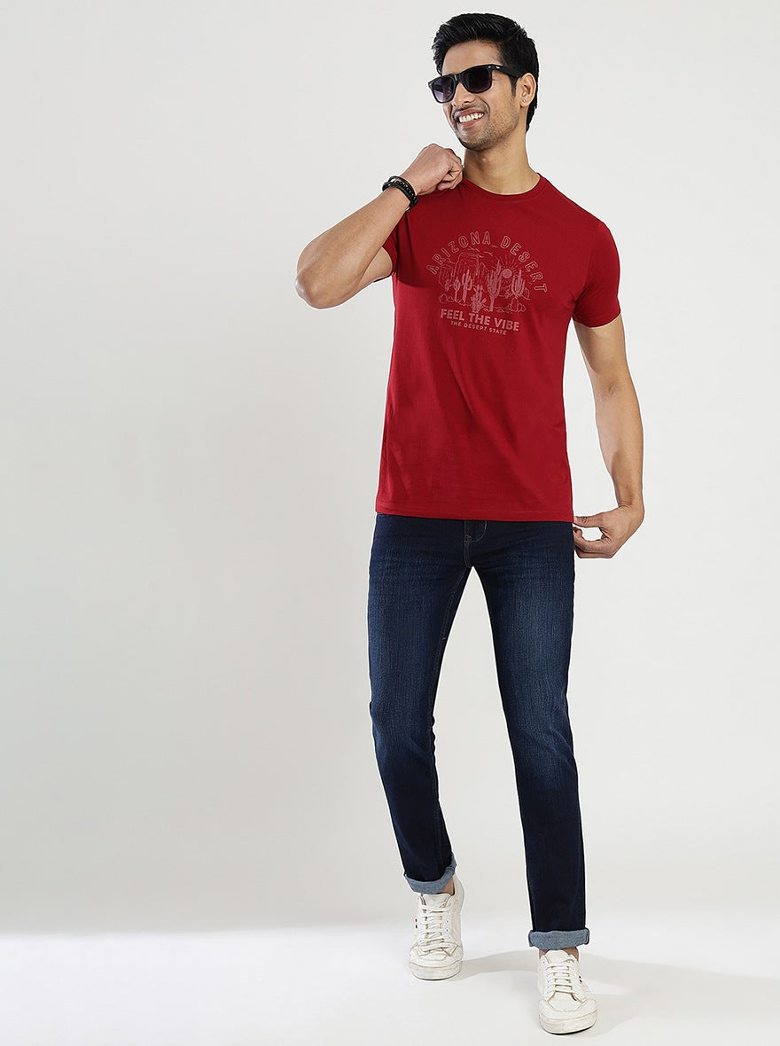 Maroon Printed Slim Fit T-Shirt | pehervi