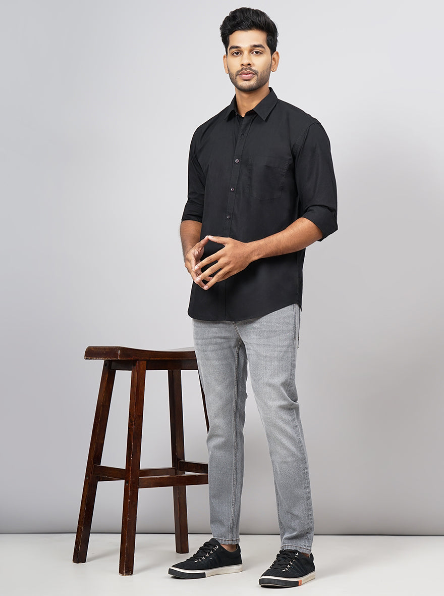 Black Solid Smart Fit Semi Casual Shirt | Pehervi