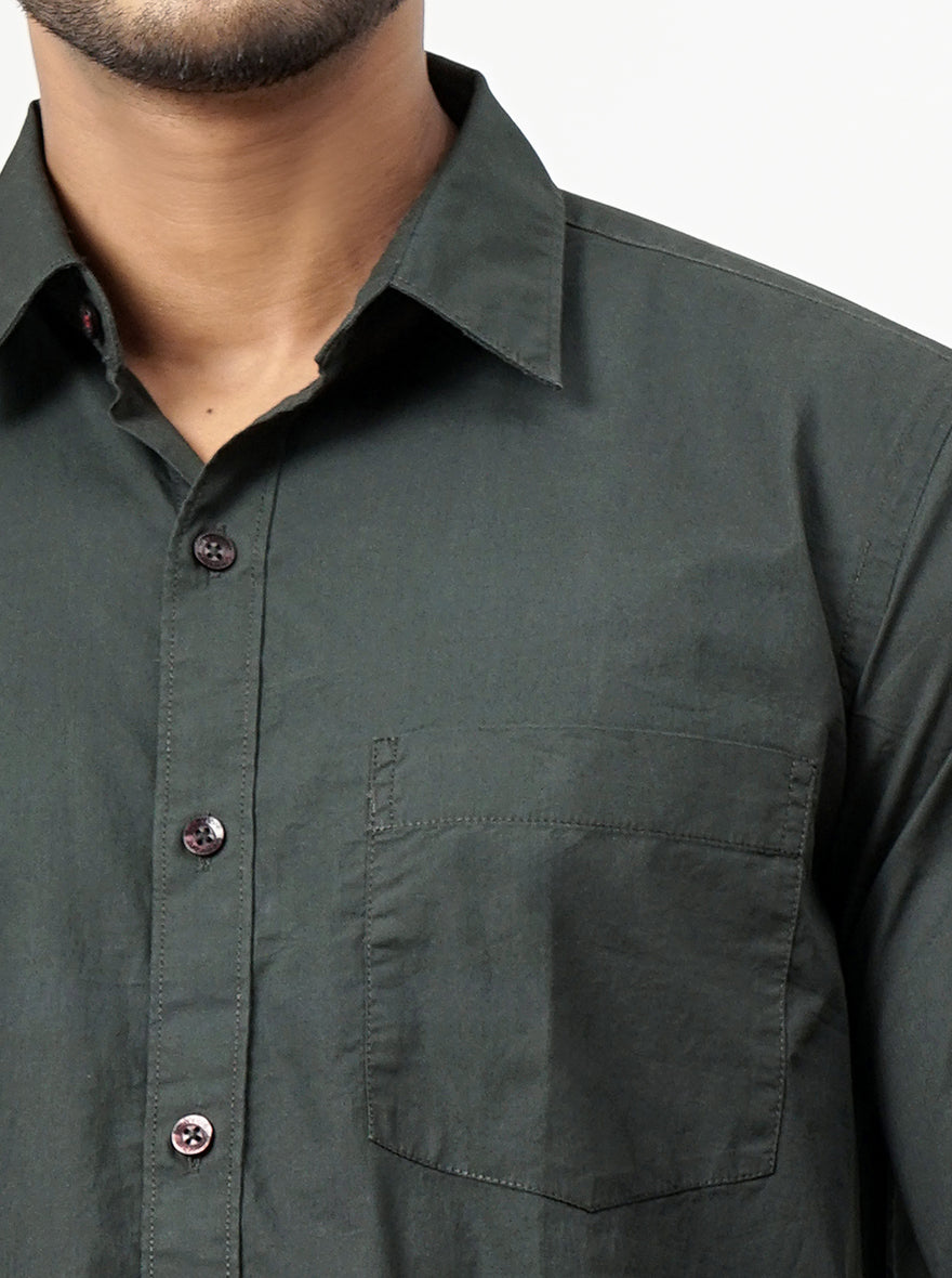 Dark Green Solid Smart Fit Semi Casual Shirt | Pehervi