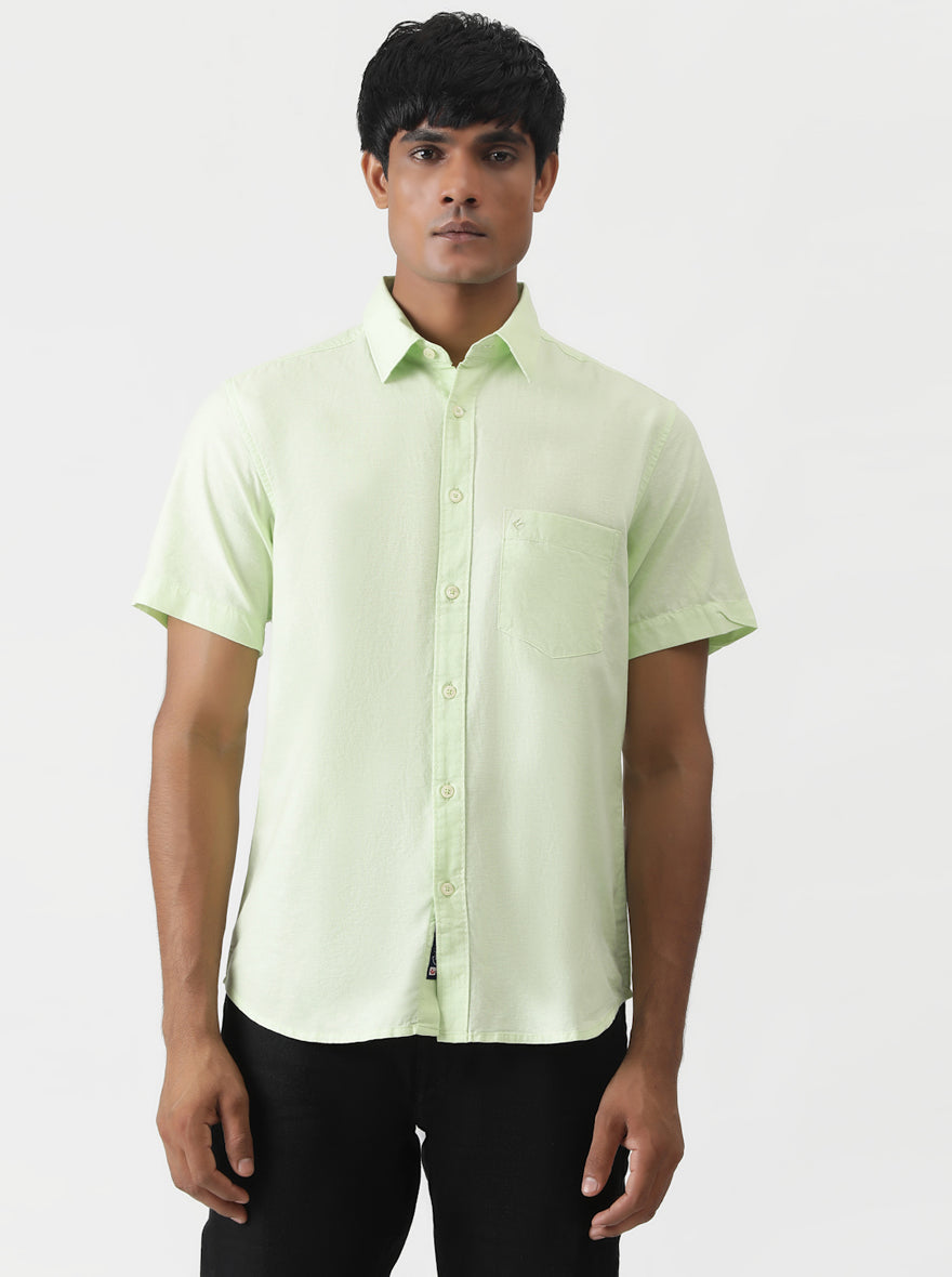 Light Green Solid Slim Fit Casual Shirt | pehervi
