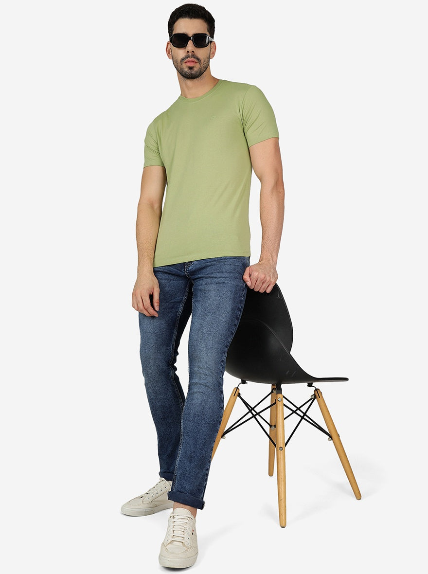 Pista Green Solid Slim Fit T-Shirt | pehervi