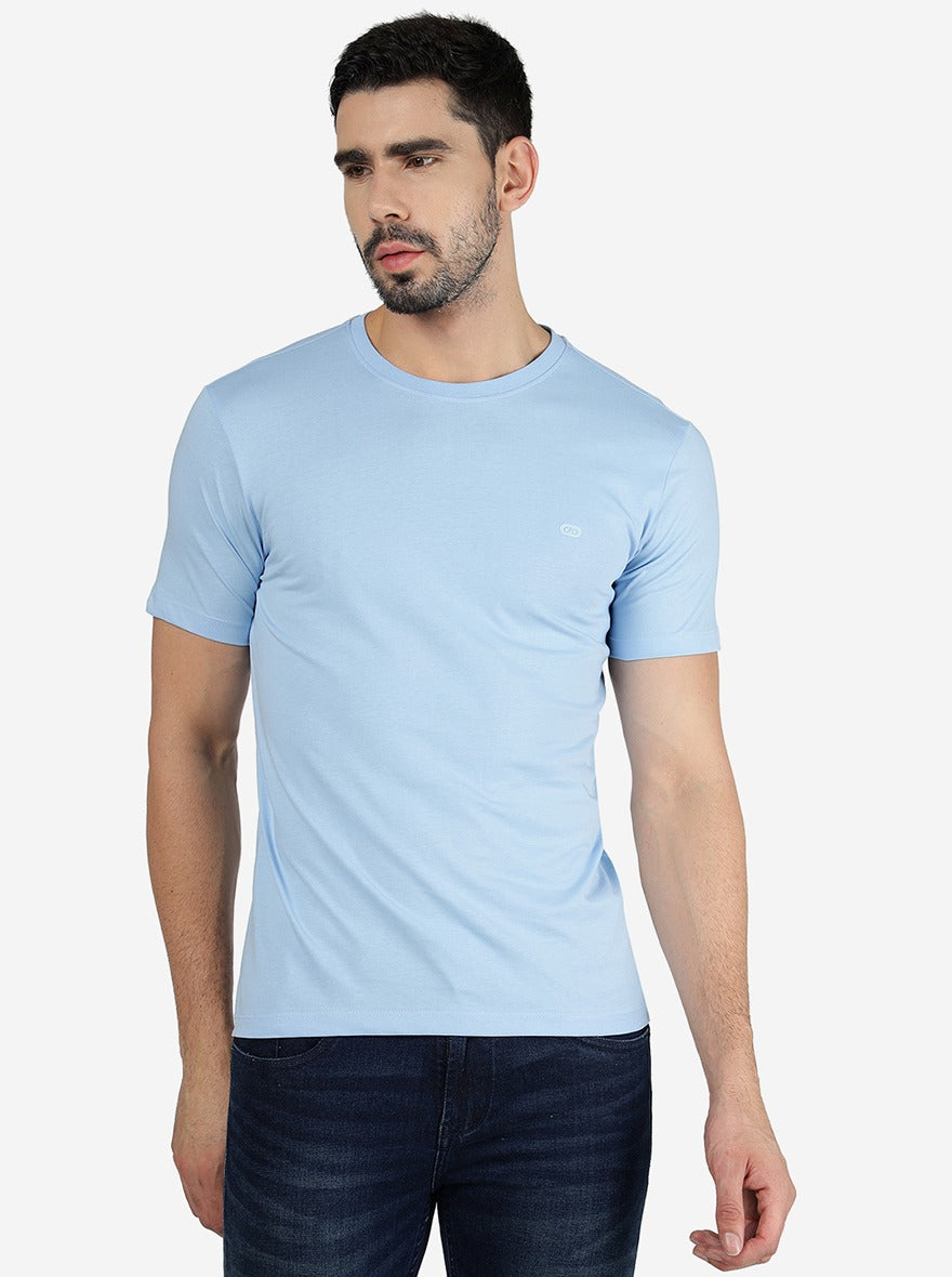 Sky Blue Solid Slim Fit T-Shirt | pehervi