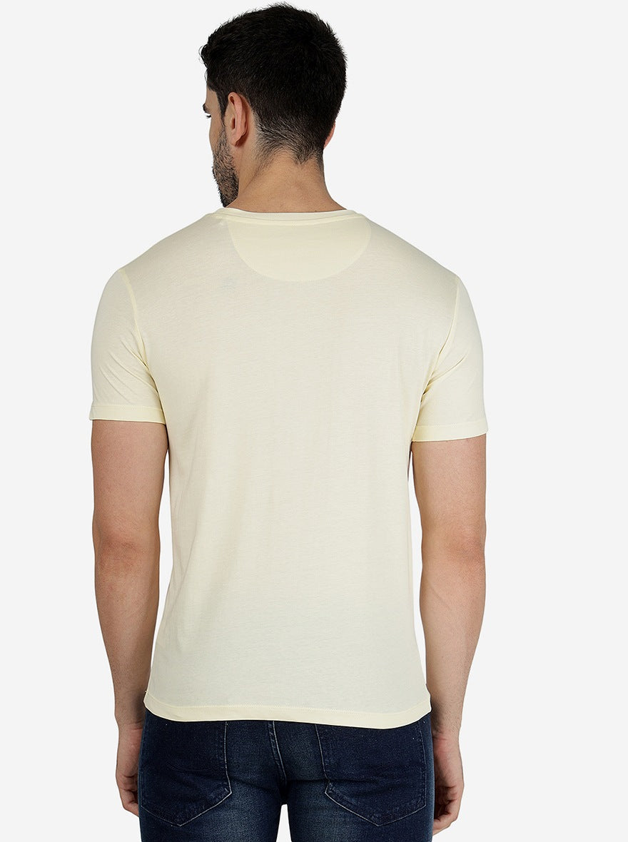 Light Yellow Solid Slim Fit T-Shirt | pehervi