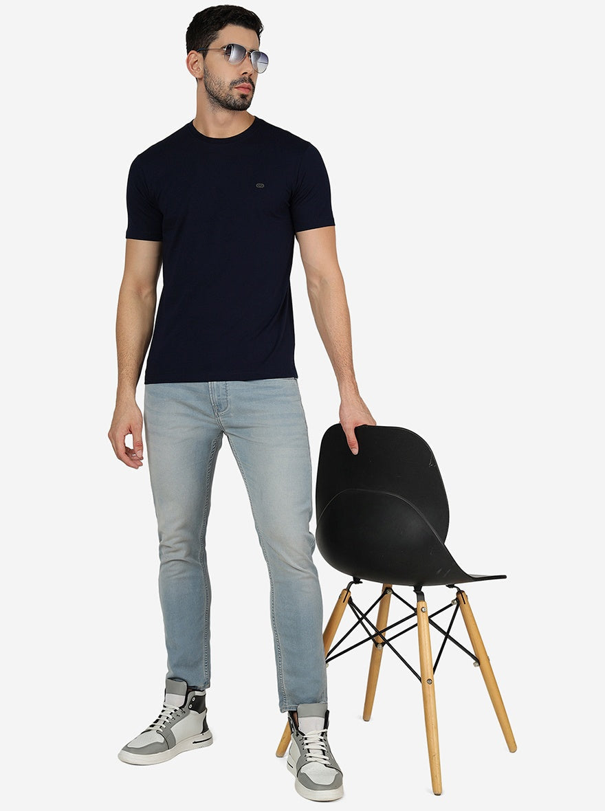 Navy Blue Solid Slim Fit T-Shirt | pehervi