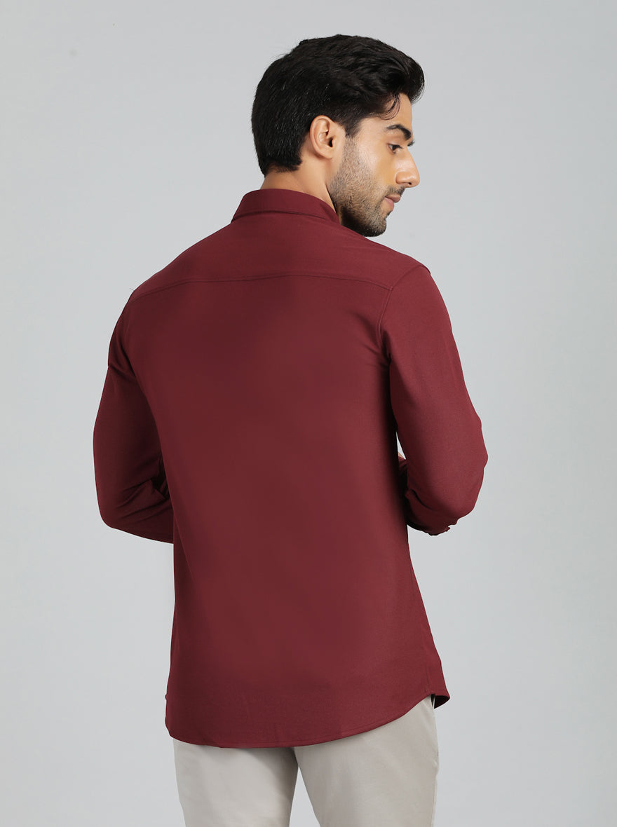 Maroon Solid Slim Fit Casual Shirt | pehervi