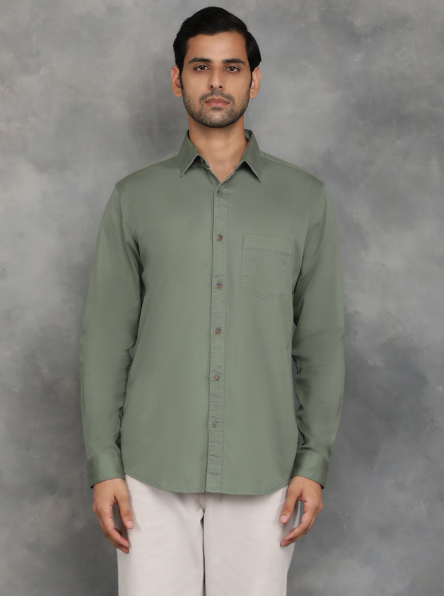 Olive Green Solid Slim Fit Casual Shirt | pehervi
