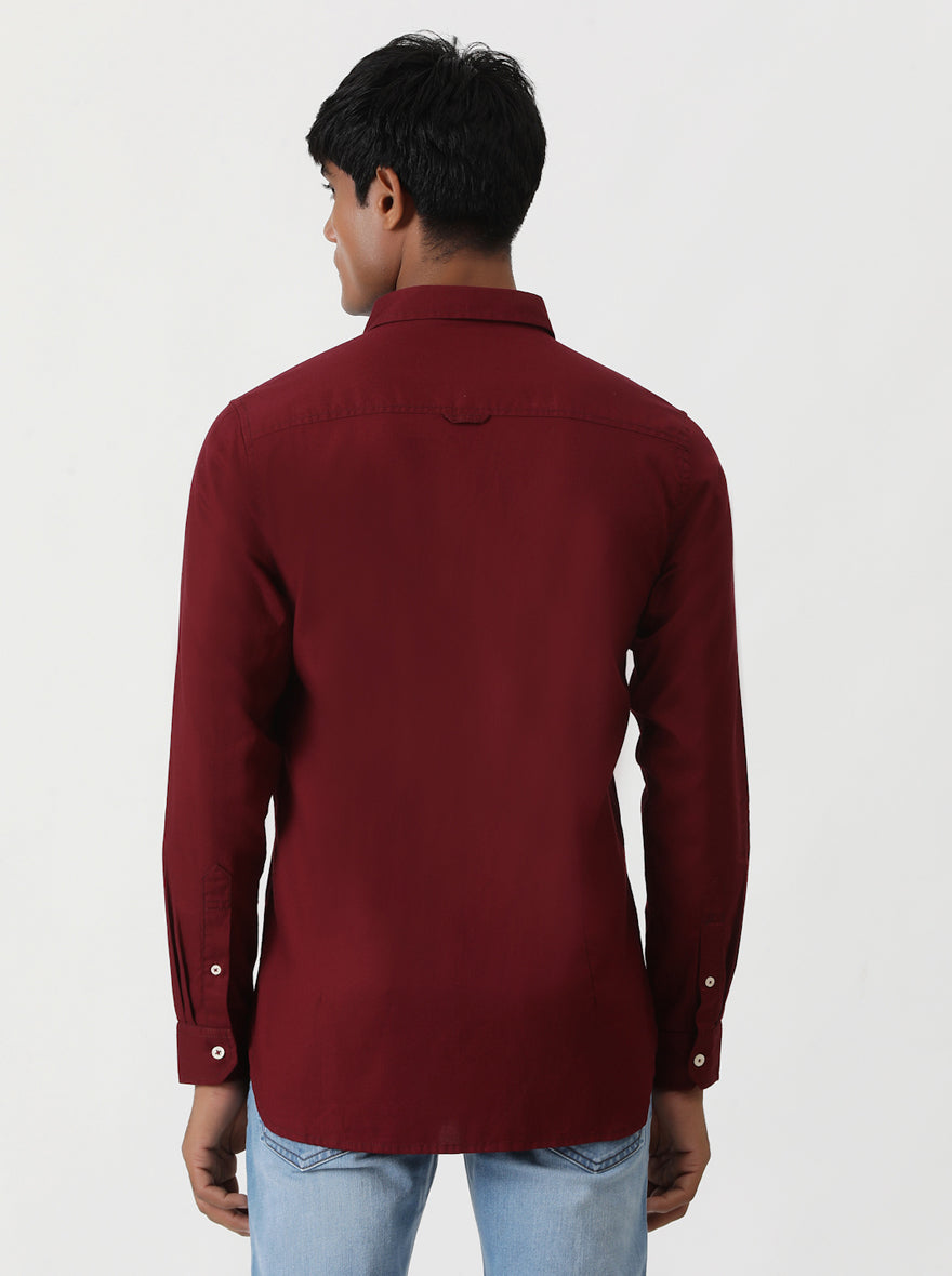 Maroon Solid Slim Fit Casual Shirt | pehervi