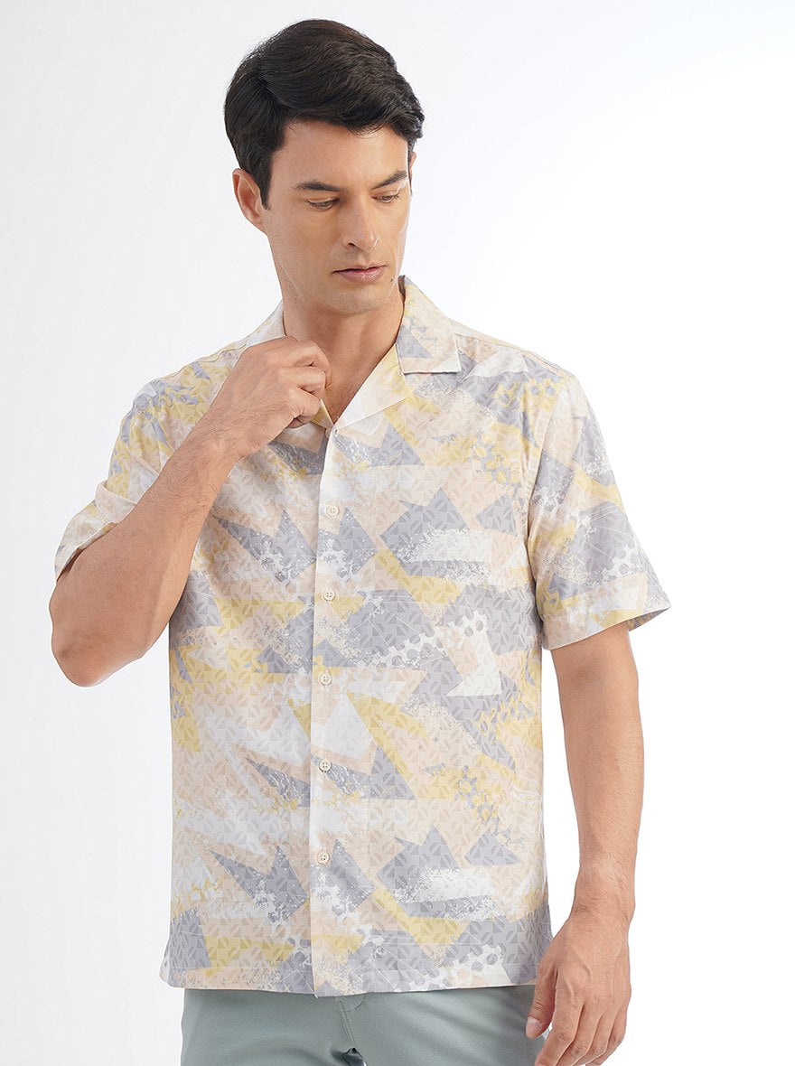 Light Yellow Printed Slim Fit Casual Shirt | pehervi