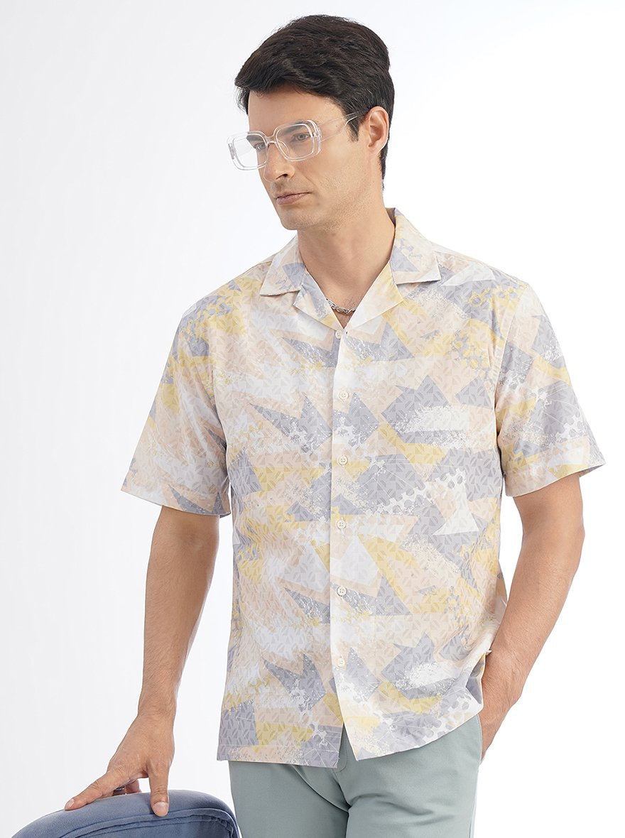Light Yellow Printed Slim Fit Casual Shirt | pehervi