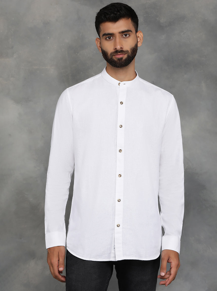 White Solid Slim Fit Casual Shirt | pehervi