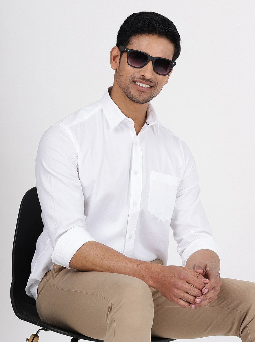 White Solid Smart Fit Semi Casual Shirt | Pehervi