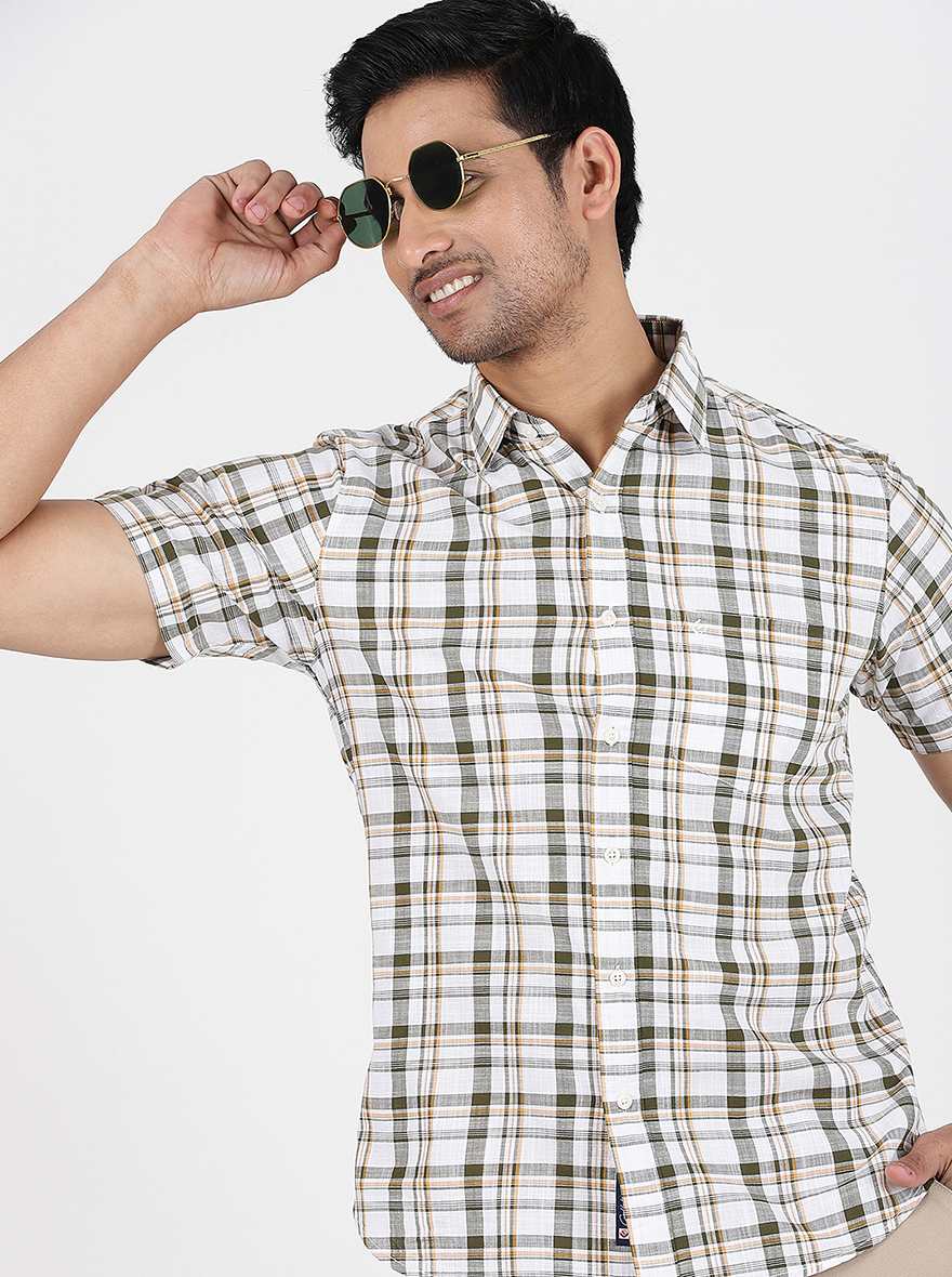 Green Checked Slim Fit Casual Shirt | pehervi
