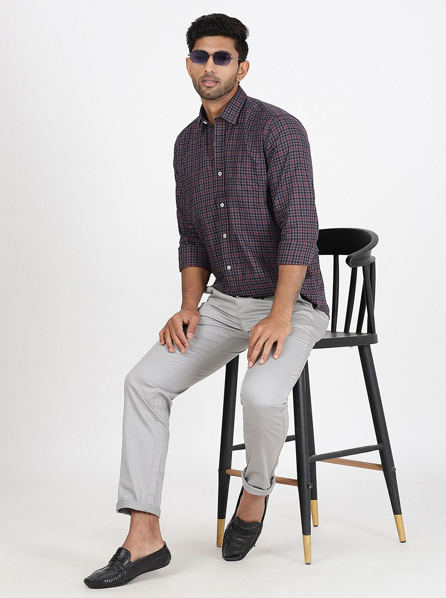 Maroon Checked Slim Fit Semi Casual Shirt | Pehervi