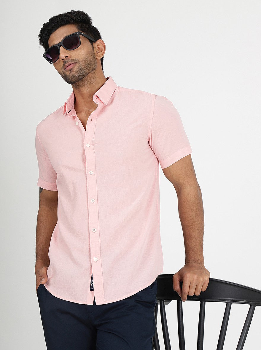 Pink Solid Slim Fit Casual Shirt | pehervi