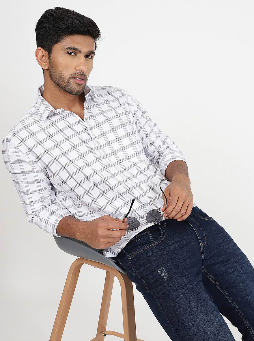 White Checked Smart Fit Semi Casual Shirt | Pehervi