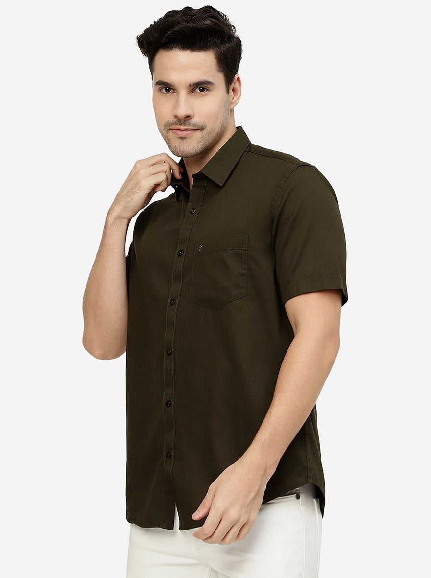 Olive Solid Smart Fit Semi Casual Shirt | Pehervi