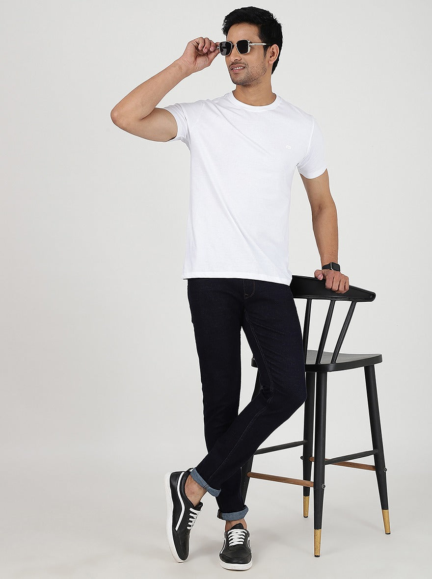 White Solid Slim Fit T-Shirt | pehervi