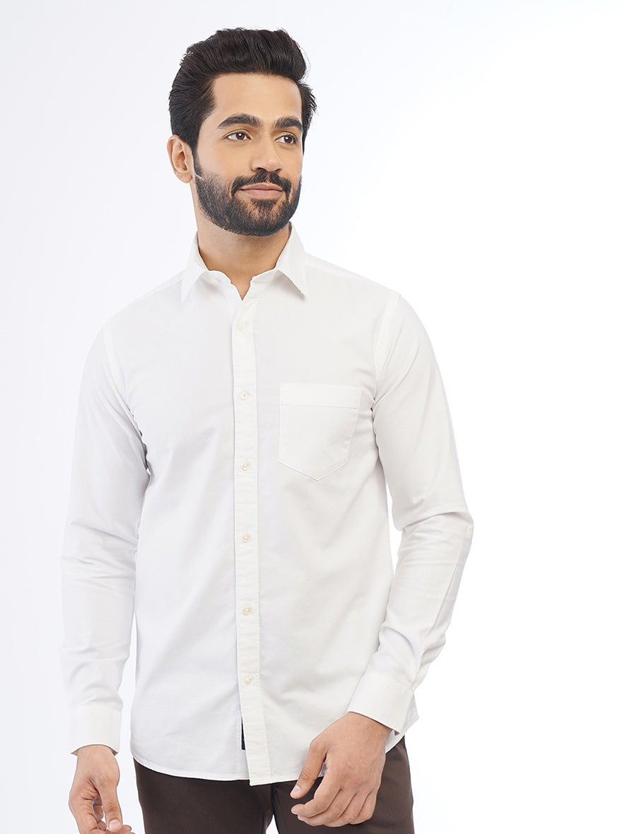 White Solid Slim Fit Casual Shirt | pehervi