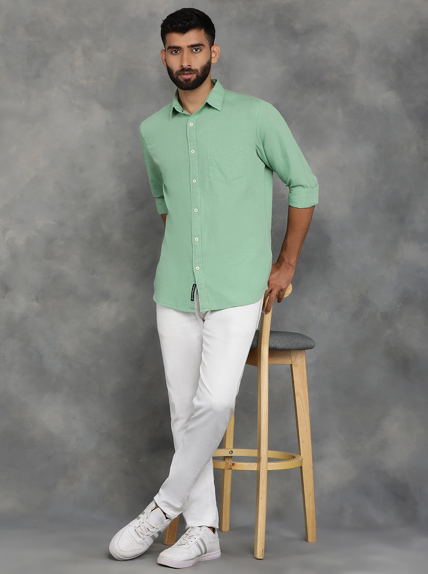 Green Solid Slim Fit Casual Shirt | pehervi