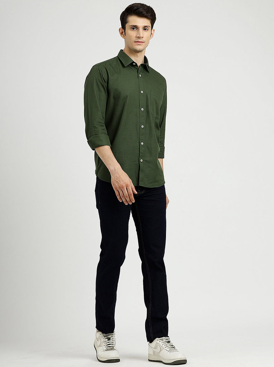 Green Solid Tailored Fit Semi Casual Shirt | Pehervi