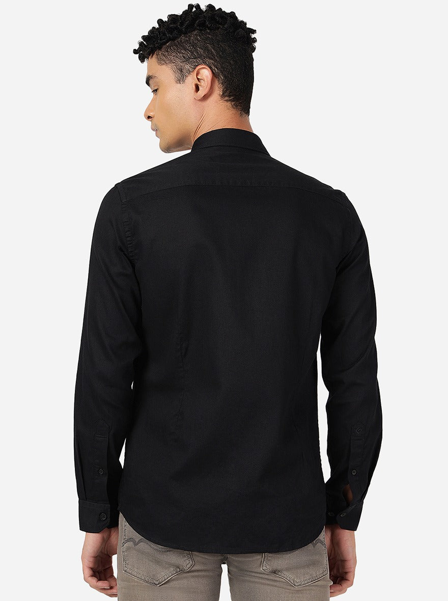 Black Solid Slim Fit Semi Casual Shirt | Pehervi