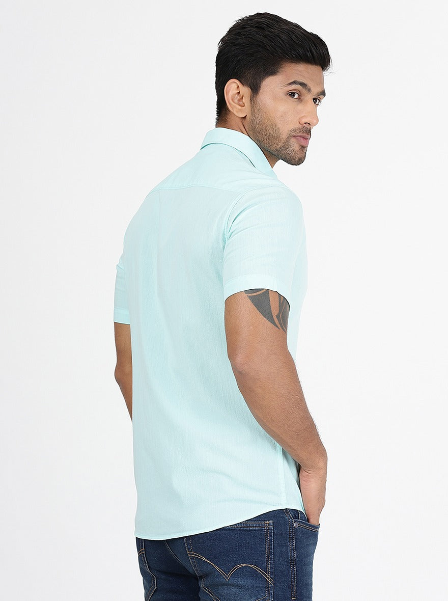 Light Blue Solid Slim Fit Casual Shirt | pehervi