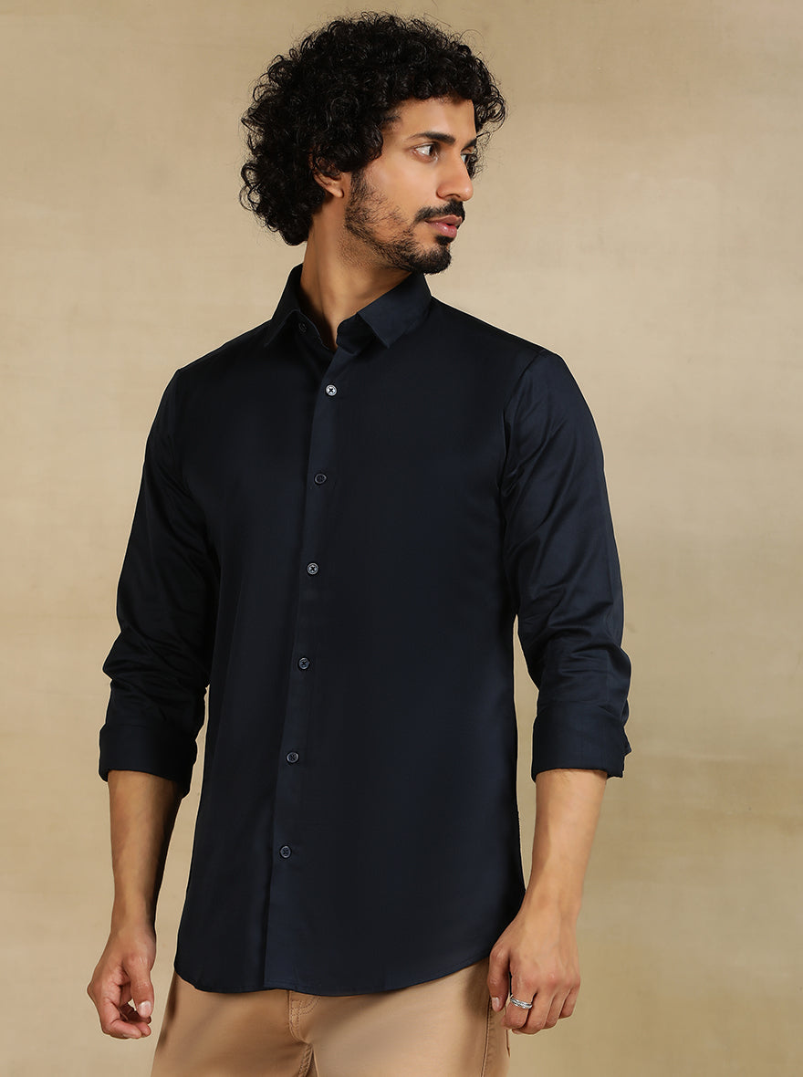 Navy Blue Solid Slim Fit Casual Shirt | pehervi