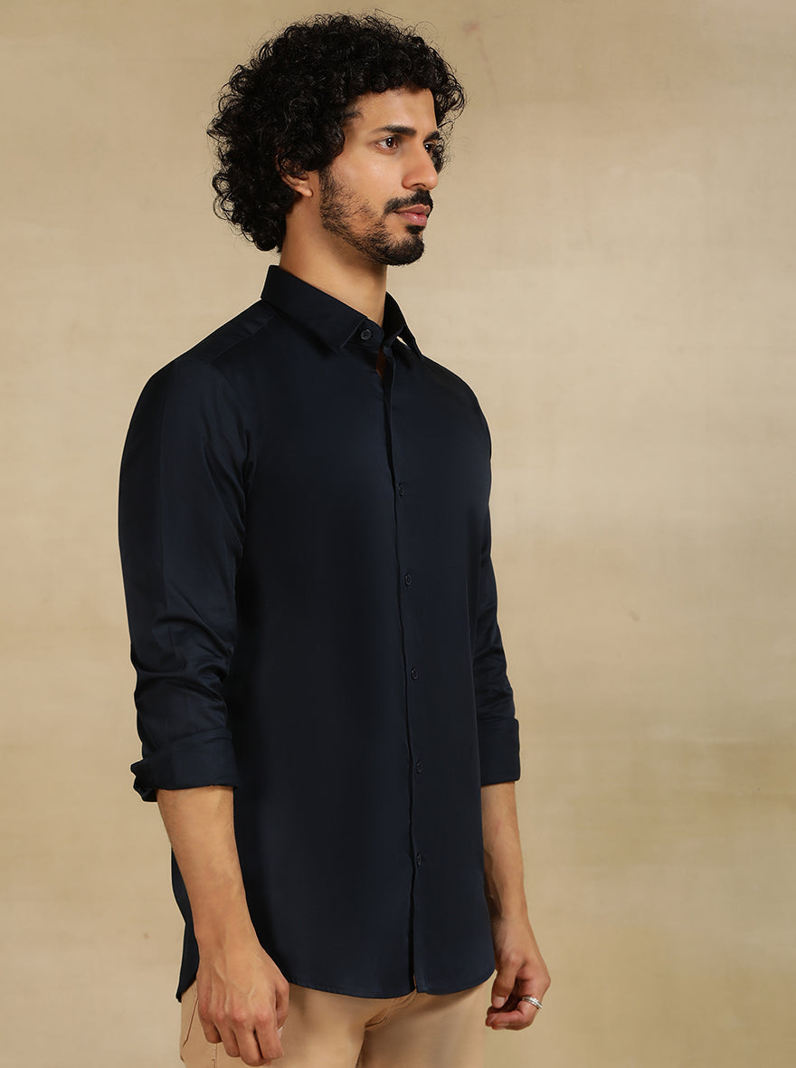 Navy Blue Solid Slim Fit Casual Shirt | pehervi