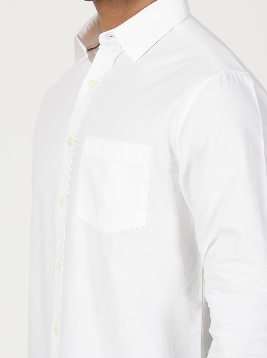 White Solid Slim Fit Casual Shirt | pehervi