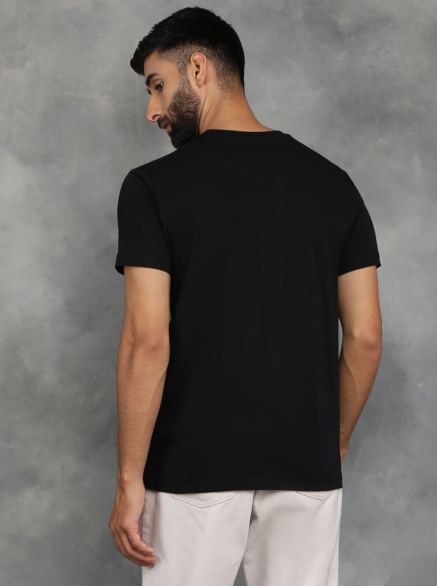 Black Printed Slim Fit T-Shirt | pehervi