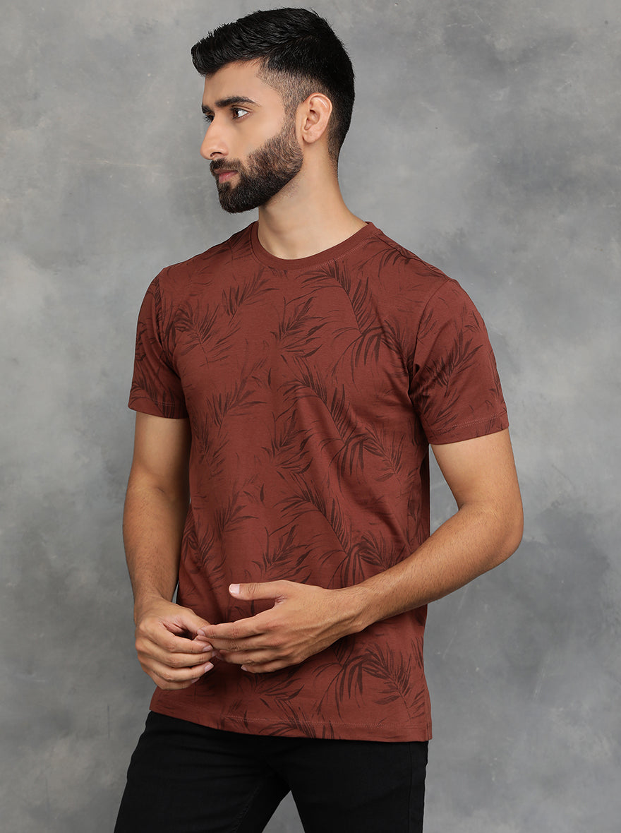 Brown Printed Slim Fit T-Shirt | pehervi