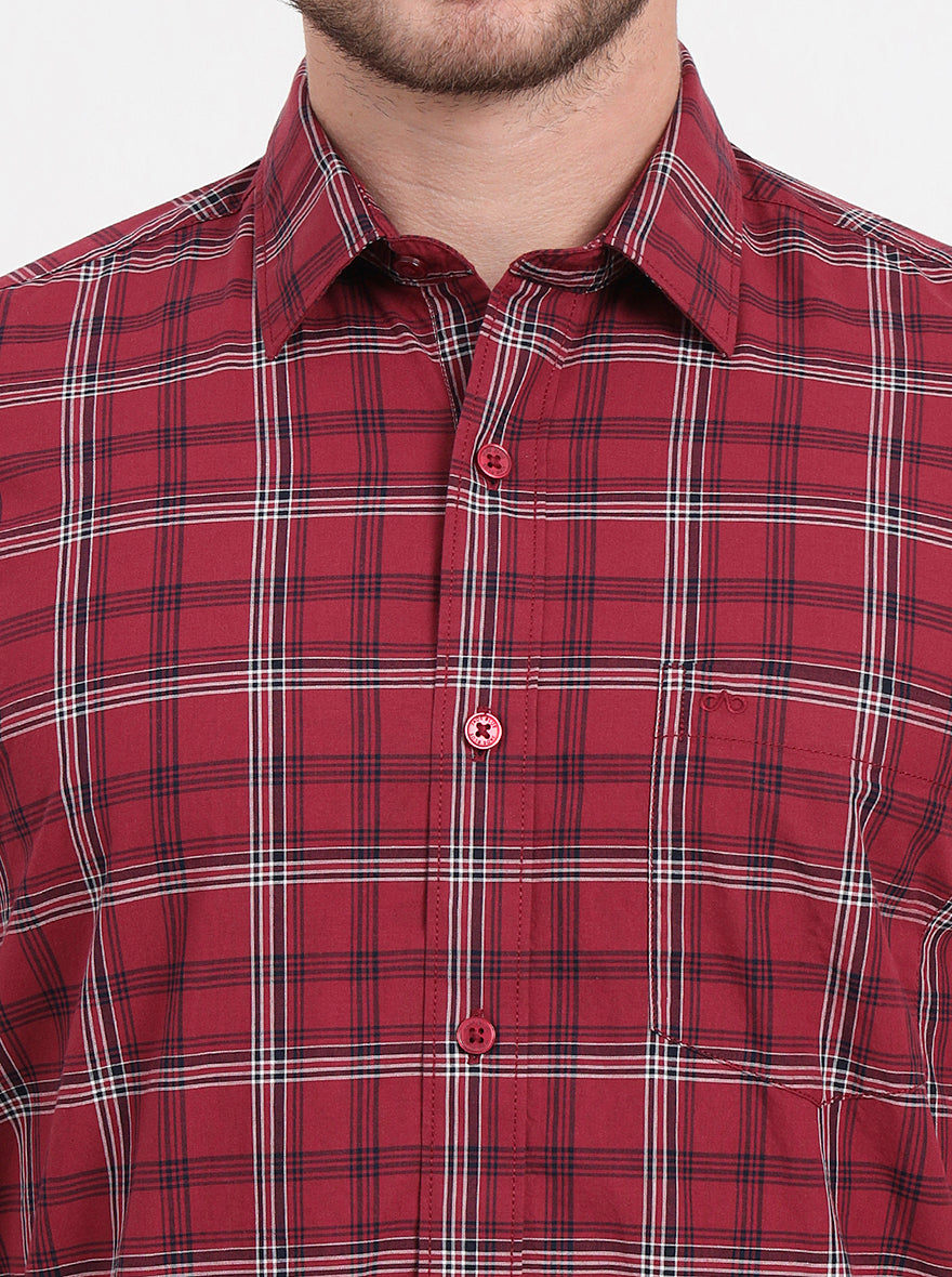 Maroon Checked Regular Fit Semi Casual Shirt | Pehervi