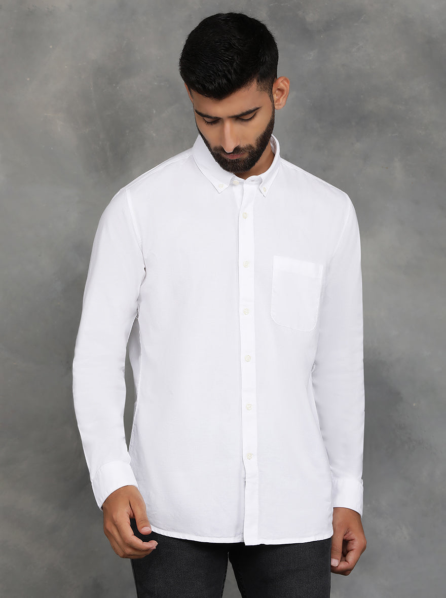 White Solid Slim Fit Casual Shirt | pehervi