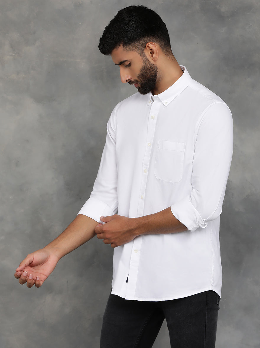White Solid Slim Fit Casual Shirt | pehervi