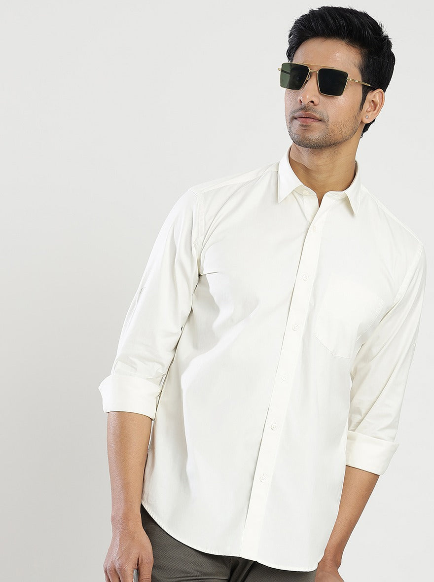 Off White Solid Slim Fit Semi Casual Shirt | Pehervi