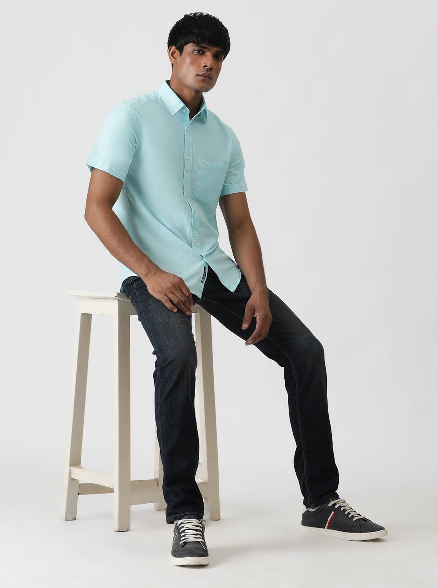 Sky Blue Solid Slim Fit Casual Shirt | pehervi
