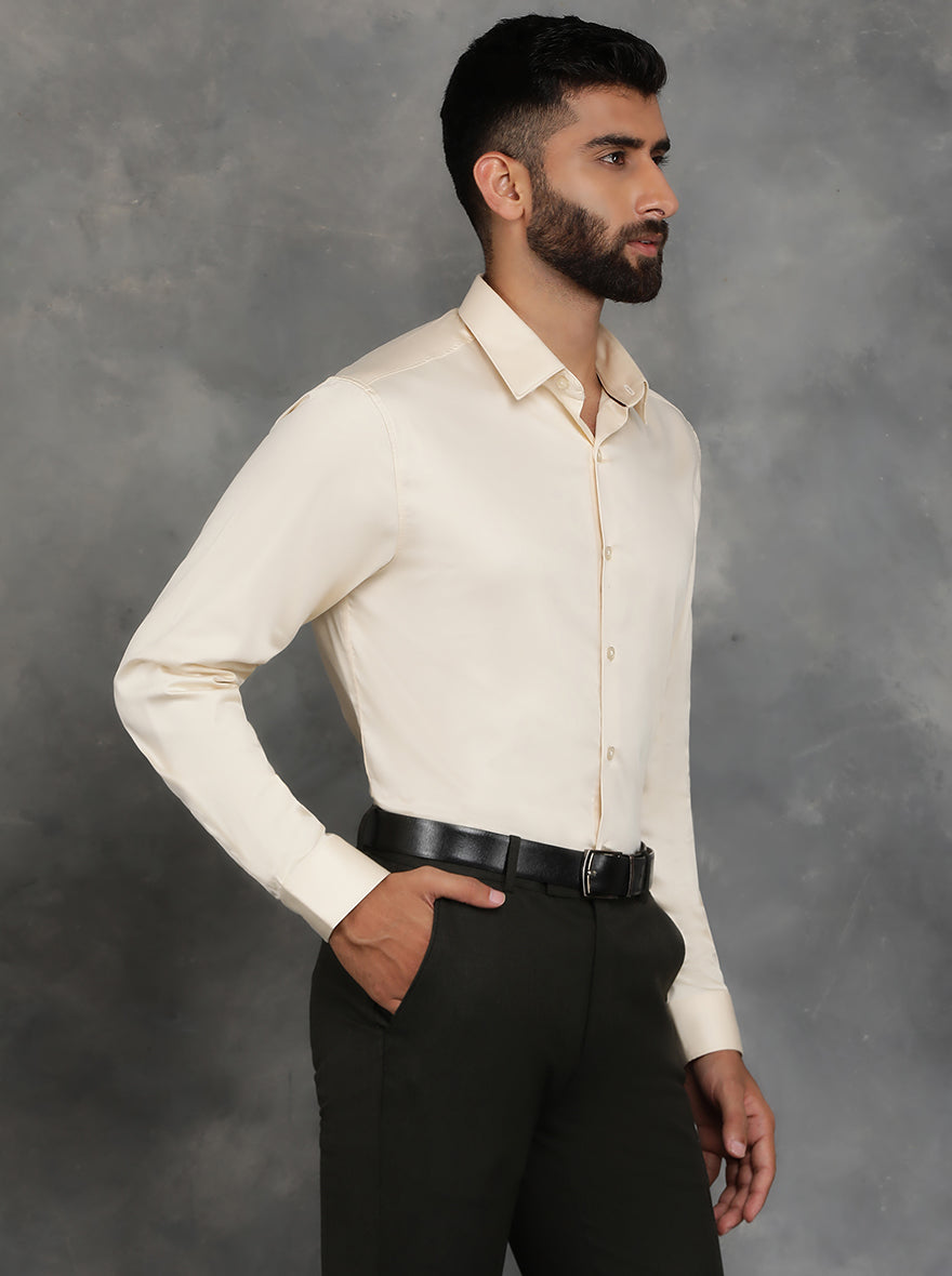 Cream Solid Slim Fit Casual Shirt | pehervi