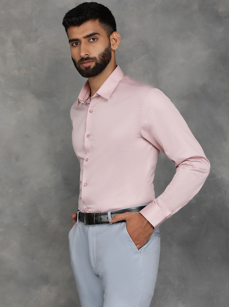 Pink Solid Slim Fit Casual Shirt | pehervi