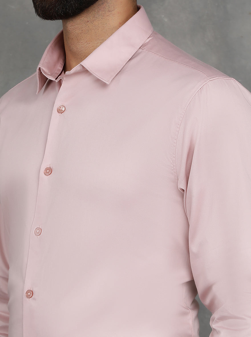 Pink Solid Slim Fit Casual Shirt | pehervi