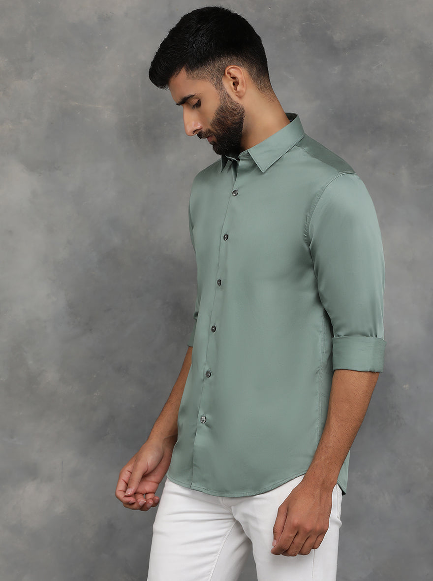 Green Solid Slim Fit Casual Shirt | pehervi