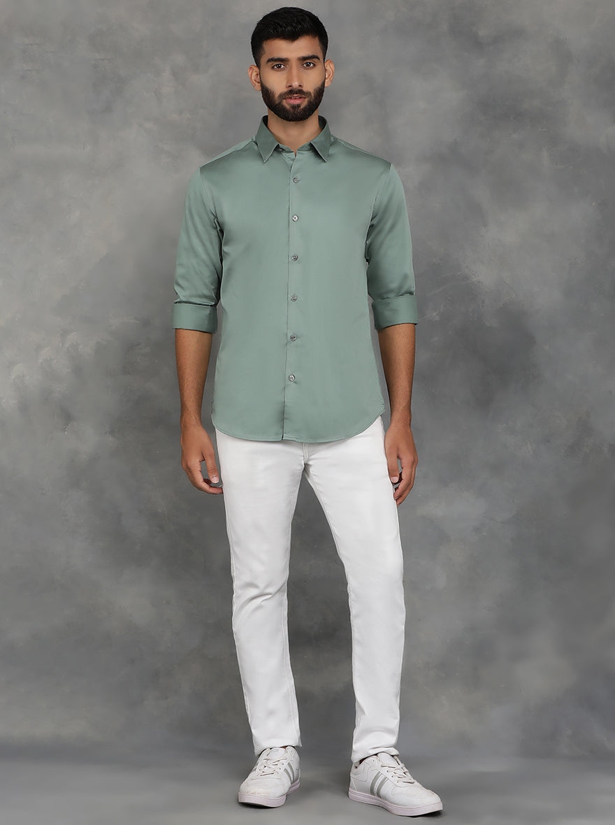 Green Solid Slim Fit Casual Shirt | pehervi