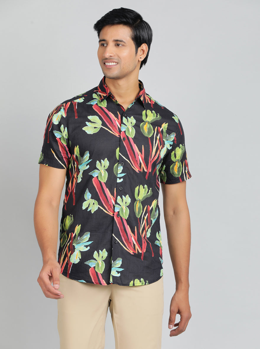 Black Printed Slim Fit Casual Shirt | pehervi