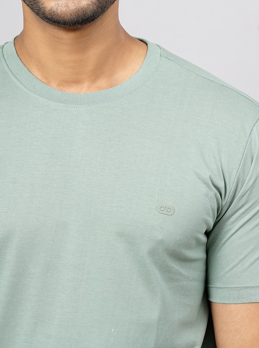 Pista Green Solid Slim Fit T-Shirt | pehervi