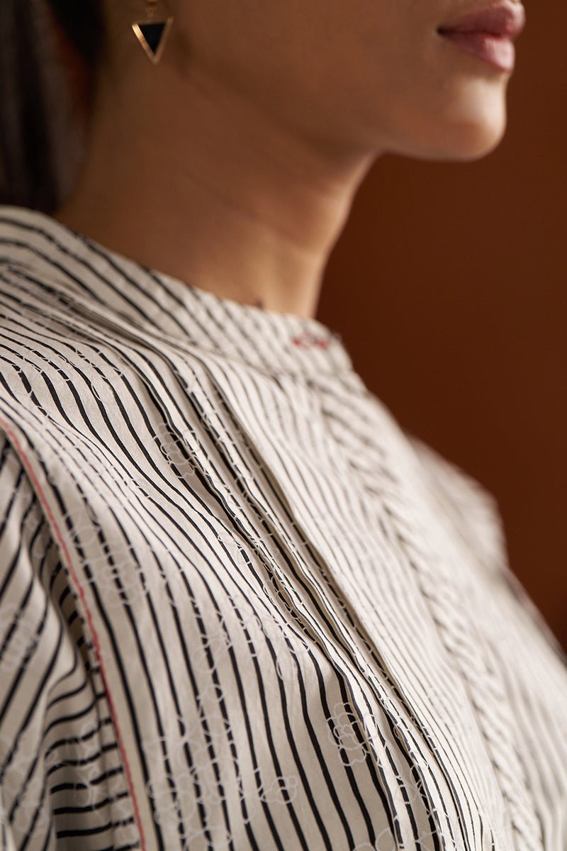 Black and White Stripe Printed Kurta