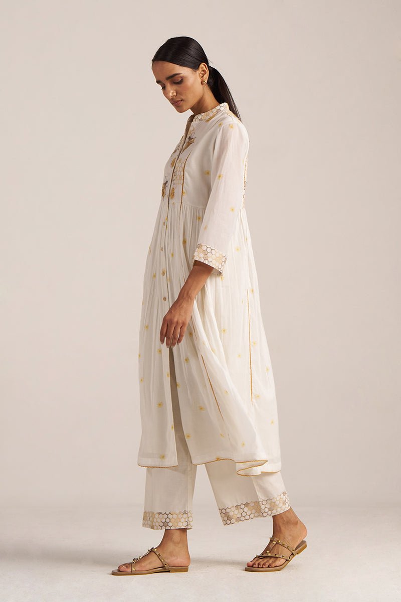 Cream Honey Bees Co-ord Set